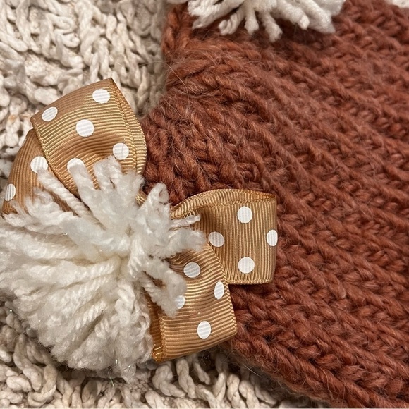 Hand knitted baby newborn hats OS - Picture 5 of 7